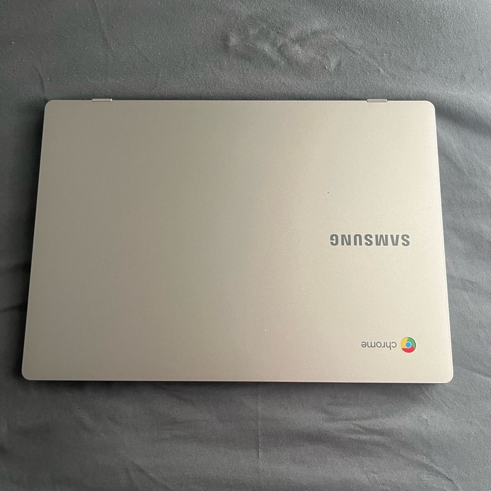 Samsung Chrome book